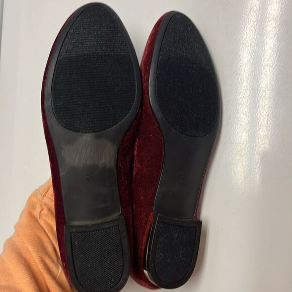 Amelia Grace Deep Red Pointed Toe Slip-On Velvet Flats- Size 8 - Picture 13 of 16